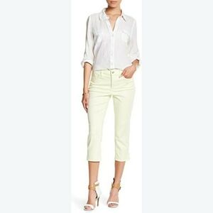 𝅺NYDJ Karen Capri Jeans - Women's